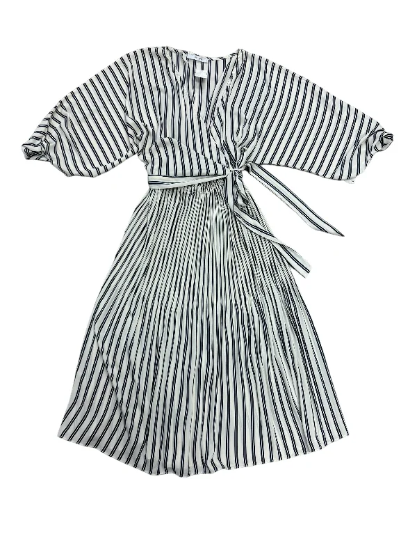 Dress Casual Maxi By Cmc In Striped Pattern, Size: S